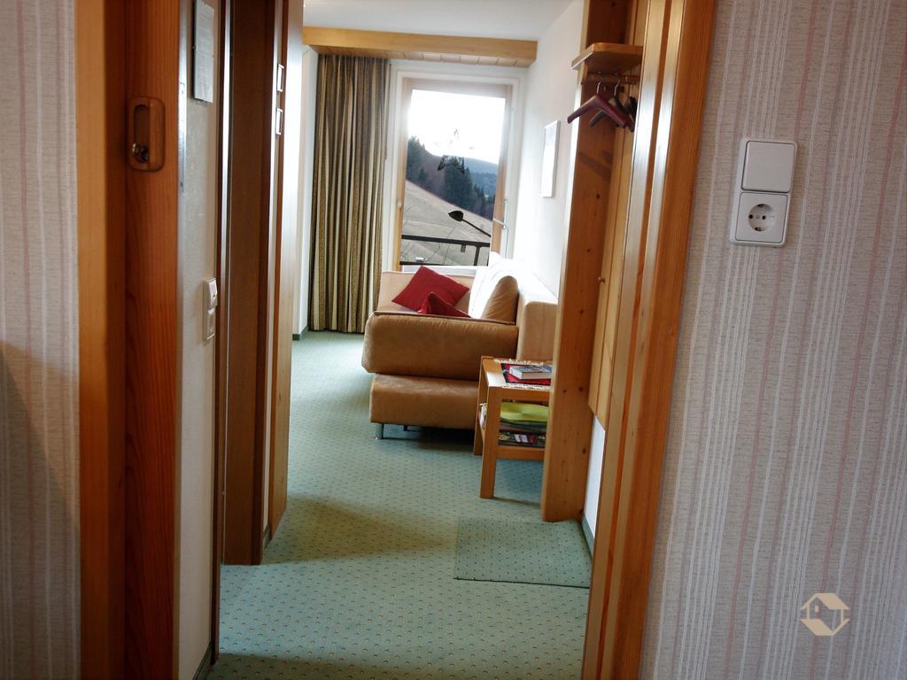 Gaestehaus Wissler トートナウ 部屋 写真