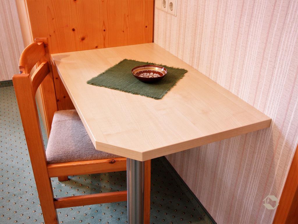 Gaestehaus Wissler トートナウ 部屋 写真