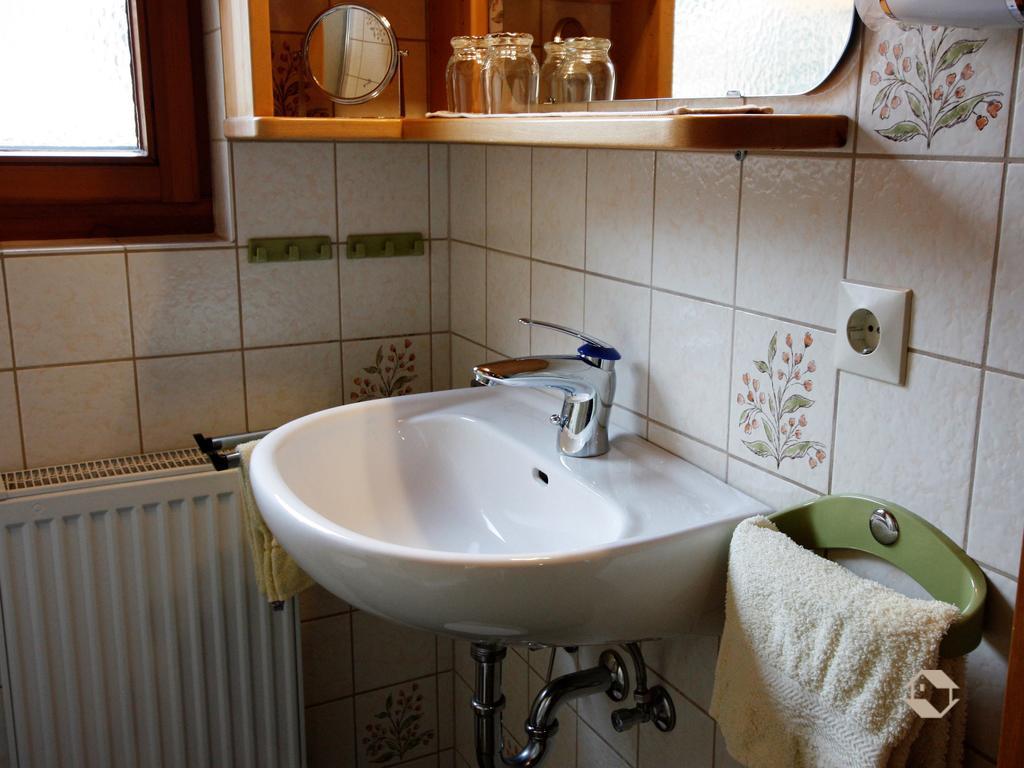 Gaestehaus Wissler トートナウ 部屋 写真